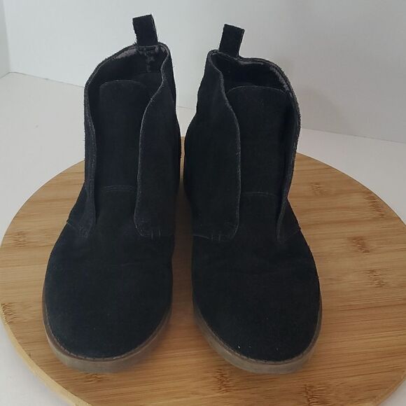 Franco Sarto Ilena Black Chukka Suede Ankle Booties Women's Size 9W - Picture 2 of 11